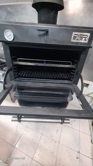 Forno a legna Pira 70 con porta in vetro