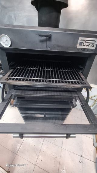 Forno a legna Pira 70 con porta in vetro