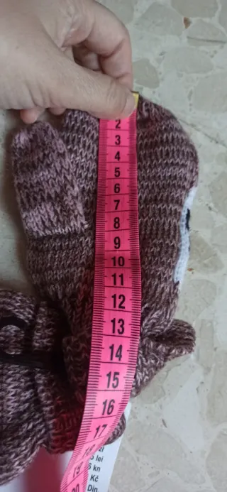 Manoplas infantiles a estrenar