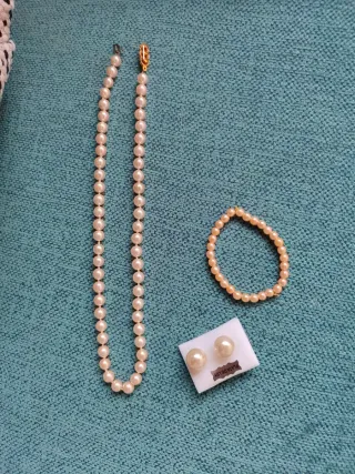 Conjunto Perlas Collar, Pulsera y Pendientes