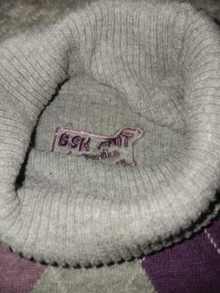 Jersey de mujer cuello alto rombos