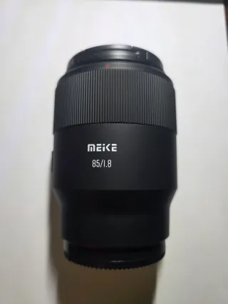 Meike AF 85mm F1.8 SE II