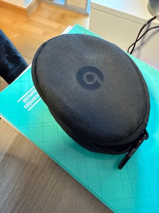 Beats Solo 3 Wireless Azul Marino con Rojo