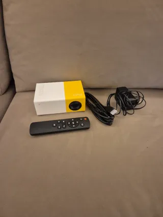 Proyector Infantil Blanco y Amarillo