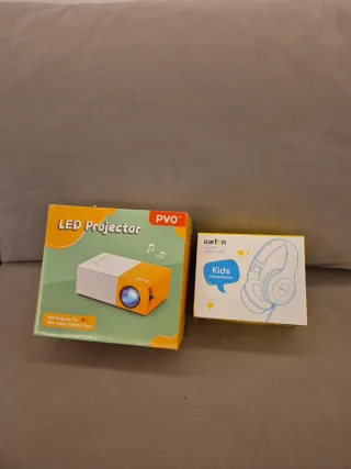 Proyector Infantil Blanco y Amarillo