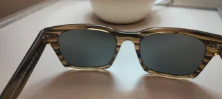 Occhiali da sole marroni/grigi