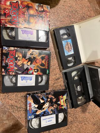 Lote 4 Películas VHS: James Bond, Rocky, Tekken, S