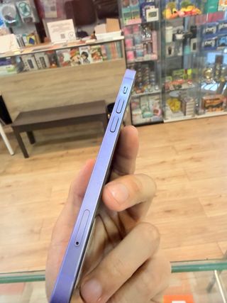 iPhone 12 128GB Morado 1 año Garantía