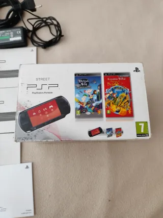 PSP Street Phineas & Ferb + Gerónimo Stilton