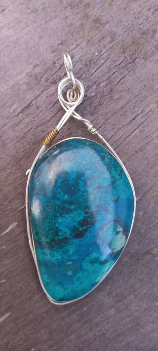 Joyas artesanales piedra y alambre