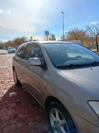 Toyota Corolla 2004