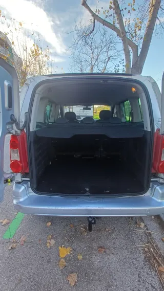 Peugeot Partner 2011