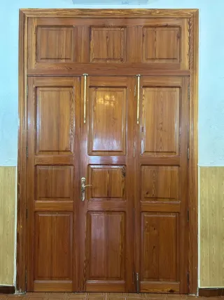 Puertas de madera de mobila