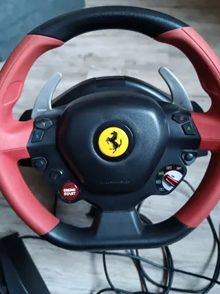 Volante Ferrari 458 Spider Thrustmaster