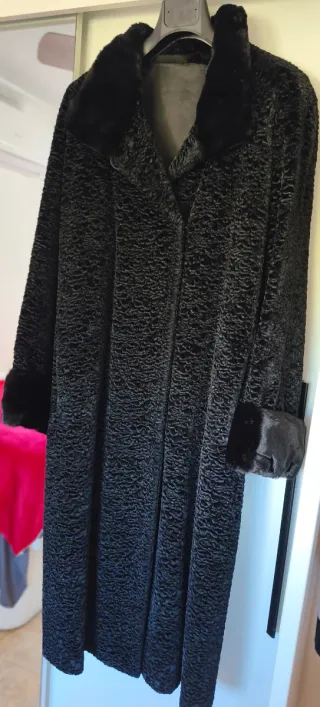 Abrigo Astracán Negro Made in France