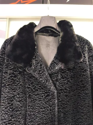 Abrigo Astracán Negro Made in France