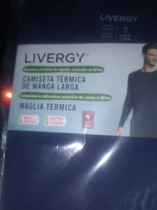 Camiseta Térmica LIVERGY XL Negra
