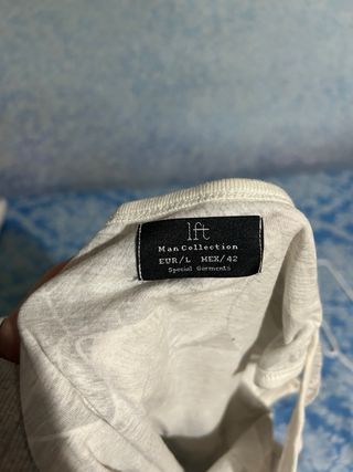 Camiseta Divided Blanca Hombre