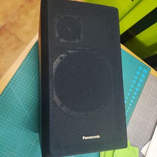Altavoces Panasonic SB-CH11