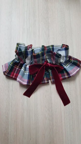 Cuello desmontable tartán con lazo