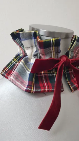 Cuello desmontable tartán con lazo
