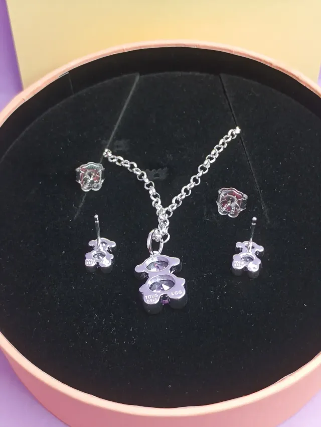 Conjunto Tous Oso Colgante y Pendientes Morado