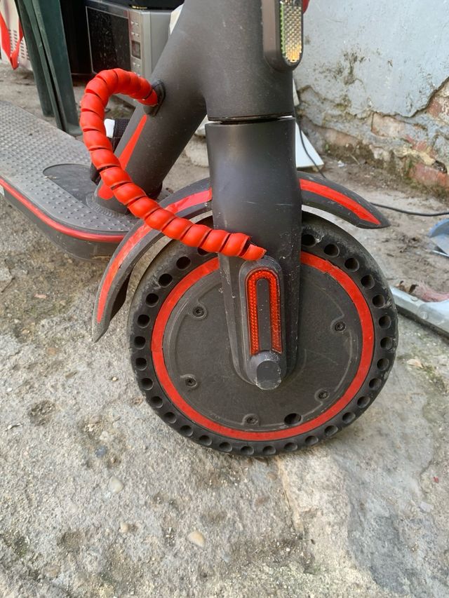 Patinete Eléctrico Xiaomi Negro/Rojo