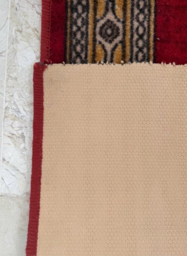 Alfombra NUEVA de pasillo roja con diseño Picasso