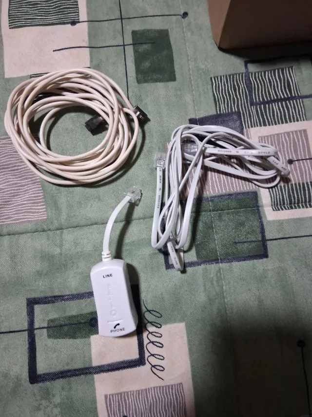 Adaptador Puerto Teléfono ADSL y Cable
