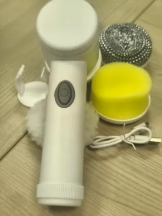 Spazzola elettrica pulizia con accessori