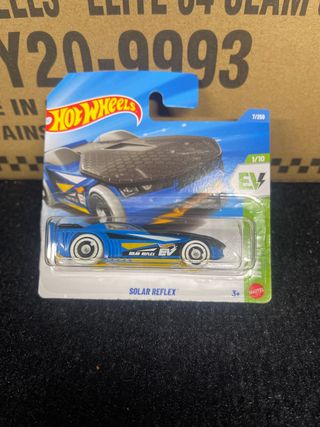 Hot Wheels Solar Reflex EV 1/10