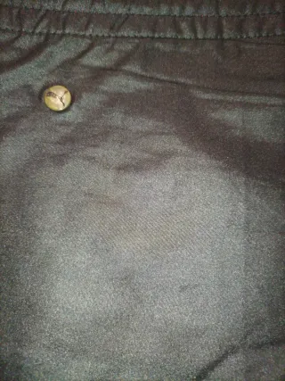 Pantalón chándal Puma negro y rojo