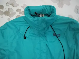 Chubasquero mujer con forro y capucha