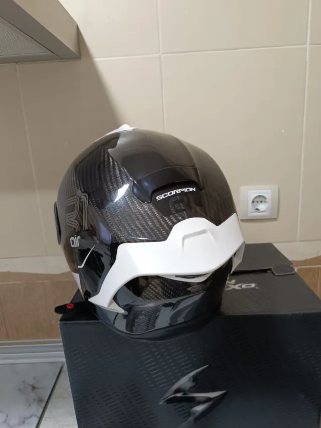 Casco Scorpion Exo R1 Carbon Air Corpus II