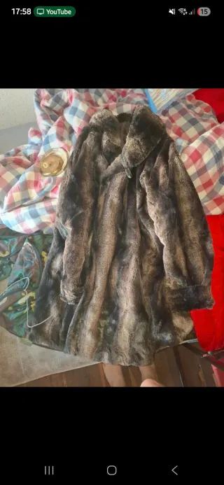 Abrigo visón sintético
