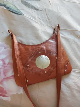 Bolso bandolera de piel