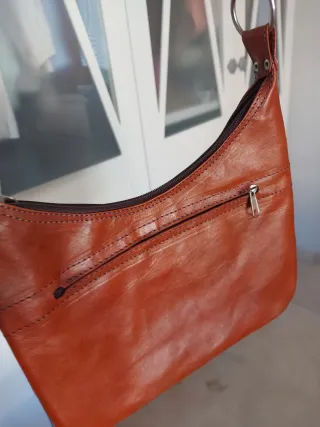 Bolso bandolera de piel