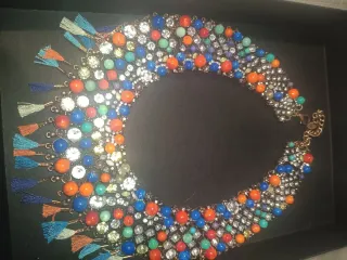 Collar Zara Multicolor con Flecos y Pedrería