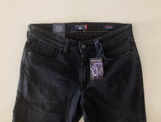 State of Art. Pantalón vaquero negro. W34 L36