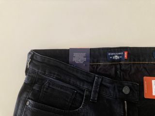 State of Art. Pantalón vaquero negro. W34 L36