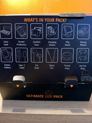 Nintendo Switch + 3 giochi + scatola accessori