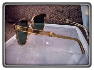 Gafas de Sol Plegables Marrones y Verdes.