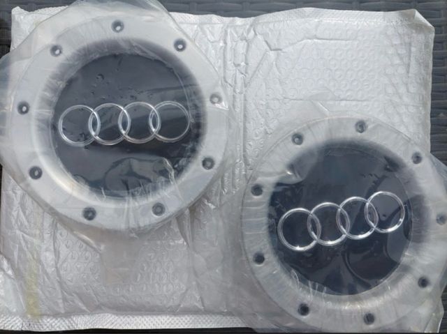 4 Tapabujes Audi 146mm modelo RS4 old