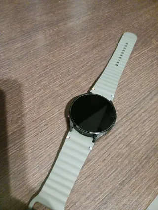 Samsung Galaxy Watch 4 Gris Naranja
