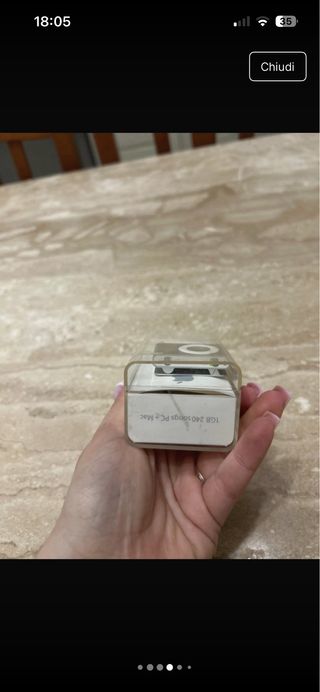 Apple iPod Shuffle 2nd Gen 1GB Argento