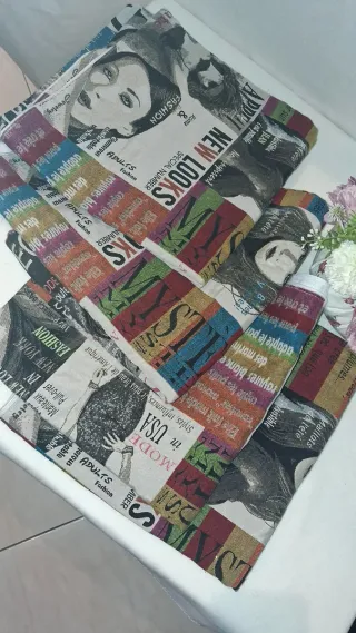 4 Federe Cuscini Divano Stile Collage