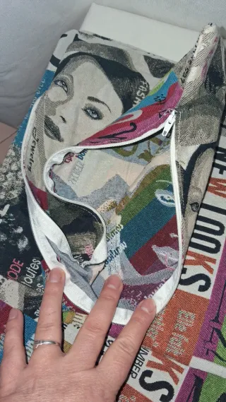 4 Federe Cuscini Divano Stile Collage