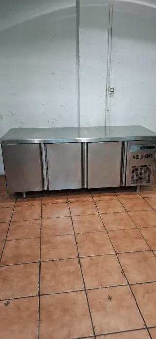 Bajo mostrador Coreco