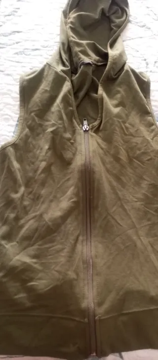 Lote 3 camisetas talla XS c3