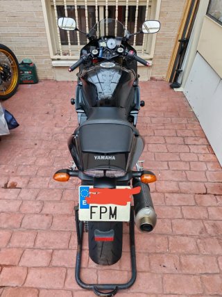 Yamaha R6 2007 Negra